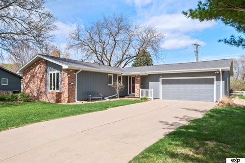 1745 N 10th St, Nebraska City, NE, 68410-1260 | Card Image