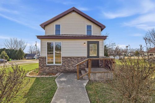 313 S Depot St, FOX LAKE, WI, 53933-9436 | Card Image