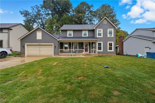 1738 Island Dr, Poland, OH, 44514-5602 | Card Image