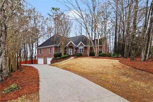 30 Couples Ct, Newnan, GA, 30265-2054 | Card Image