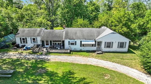 8608 Winchester Road, Fort Wayne, IN, 46819 | Card Image