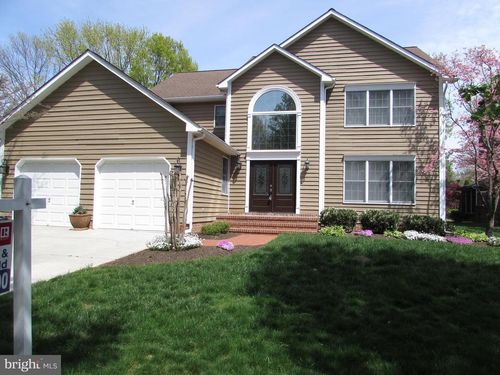 1305 Pecantree Ct, Crofton, MD, 21114-2648 | Card Image