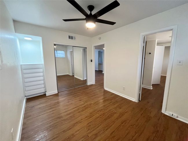 APT-101 - 3304 Red River St, Condo with 2 bedrooms, 1 bathrooms and 2 parking in Austin TX | Image 14