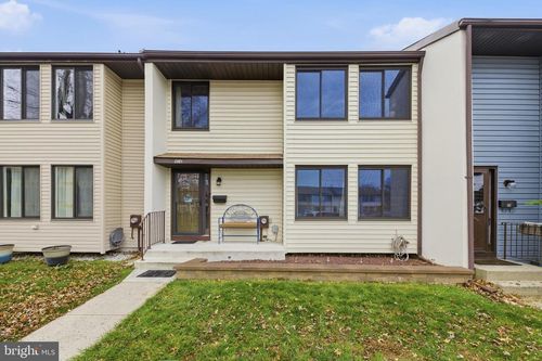 406 Bolton Rd, East Windsor, NJ, 08520-5508 | Card Image