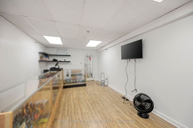 174 William St, Home with 0 bedrooms, 4 bathrooms and null parking in Port Stanley ON | Image 14