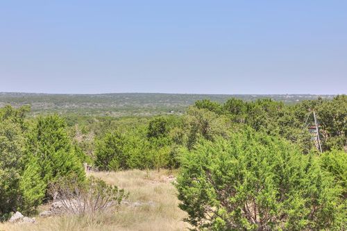 100 Sd 28060, Rocksprings, TX, 78880 | Card Image