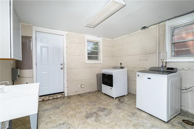 143 Robinson Rd, House other with 4 bedrooms, 3 bathrooms and null parking in Hampton VA | Image 24