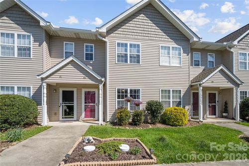 43 Stafford Ct, Fletcher, NC, 28732-8370 | Card Image