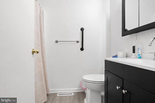 50 Lovett Dr, Fredericksburg, VA, 22407-1620 | Card Image