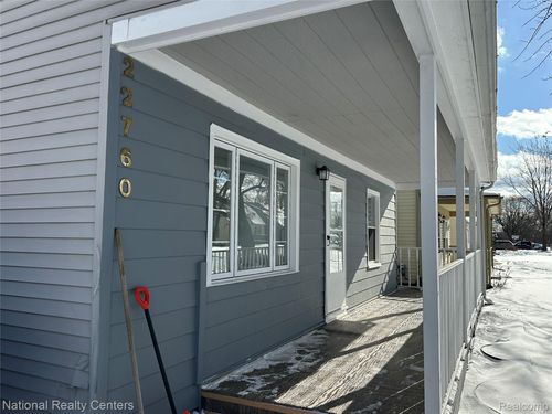 22760 Purdue Ave, Farmington Hills, MI, 48336-4878 | Card Image