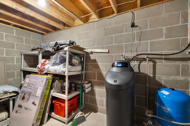 Storm shelter and storage in shop | Image 35