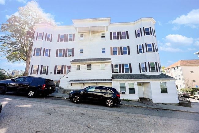 2 Henchman St, Home with 33 bedrooms, 13 bathrooms and 3 parking in Worcester MA | Image 13