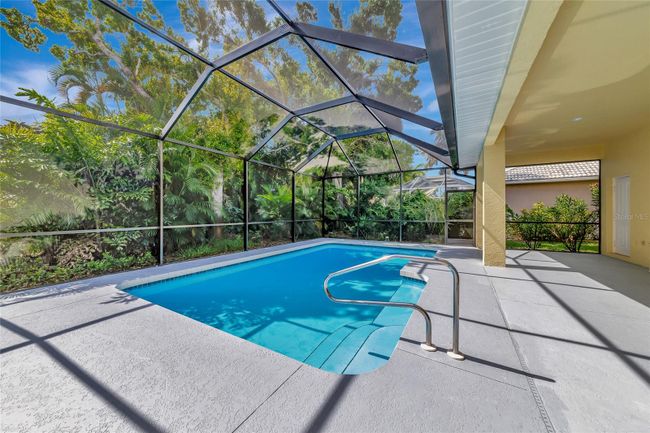 700 Silk Oak Drive, House other with 3 bedrooms, 2 bathrooms and null parking in Venice FL | Image 47