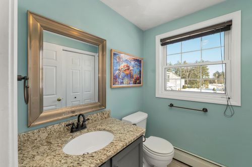 1 Treaty Ct, Sandown, NH, 03873-2065 | Card Image