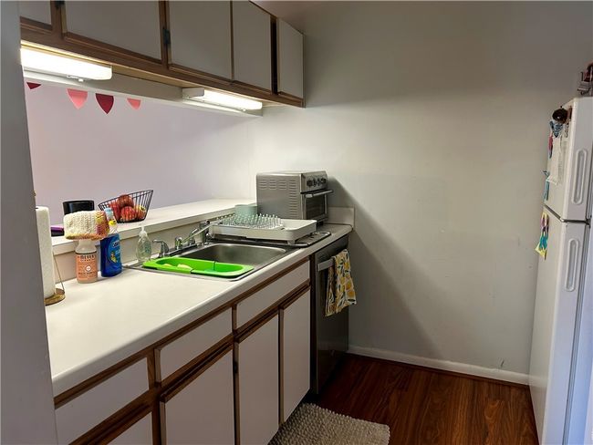 APT-322 - 220 Elm St, Condo with 4 bedrooms, 2 bathrooms and null parking in Clemson SC | Image 6