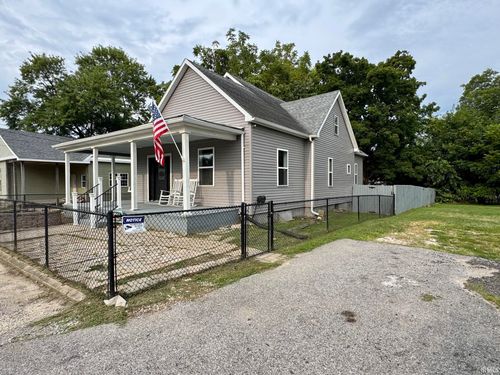 121 N Embree St, Princeton, IN, 47670-1317 | Card Image