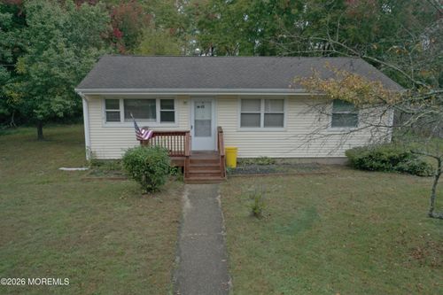 40 Forest Drive, Jackson, NJ, 08527 | Card Image