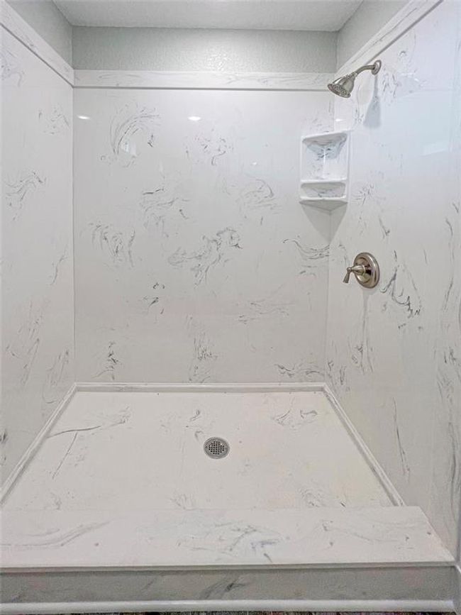 4822 Palm St, House other with 3 bedrooms, 2 bathrooms and null parking in Freeport TX | Image 28