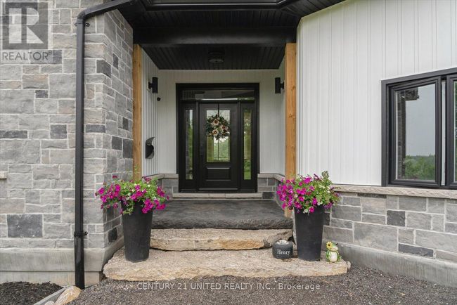 2580 Jones Quarter Line, House other with 4 bedrooms, 3 bathrooms and 12 parking in Cavan Monaghan (Cavan Twp) ON | Image 5