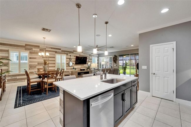 6127 Colmar Pl, House other with 3 bedrooms, 2 bathrooms and null parking in APOLLO BEACH FL | Image 39