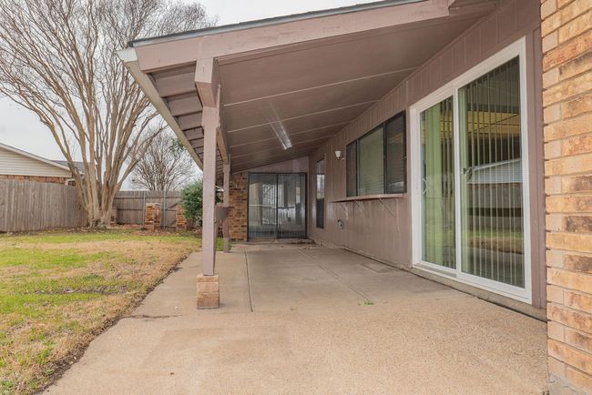 5629 Usher St, House other with 3 bedrooms, 2 bathrooms and null parking in The Colony TX | Image 15