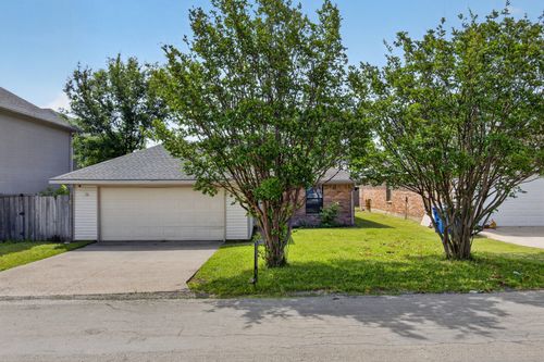 609 Trout St, Rockwall, TX, 75032-6193 | Card Image