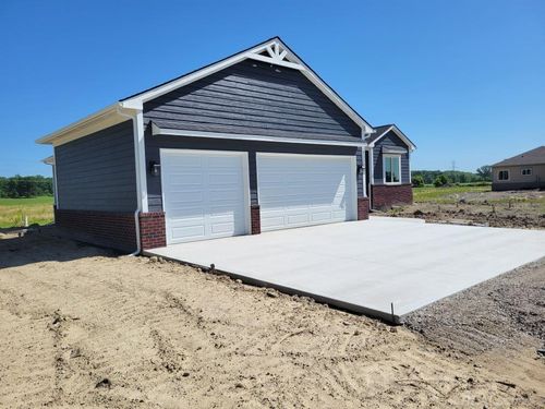 23301 29 Mile Rd, Ray, MI, 48096 | Card Image