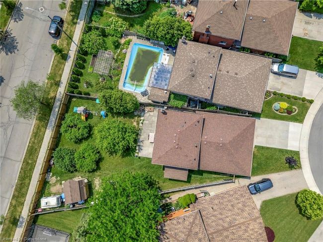 182 Solomon Cres, House other with 4 bedrooms, 3 bathrooms and 5 parking in Hamilton ON | Image 44
