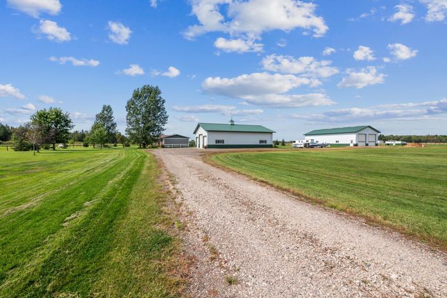 48121 270 Th Ave, House other with 3 bedrooms, 2 bathrooms and null parking in Palisade MN | Image 47