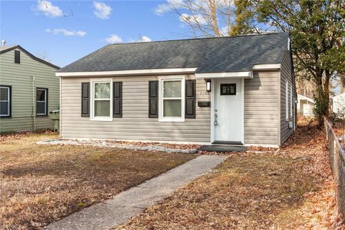 1909 Long Green Ln, Hampton, VA, 23663-1242 | Card Image