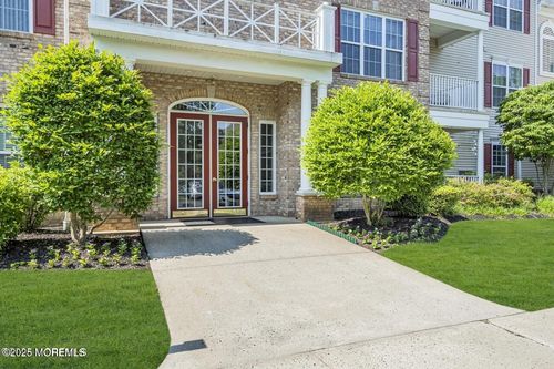 629 Sophee Ln, Lakewood, NJ, 08701-6236 | Card Image