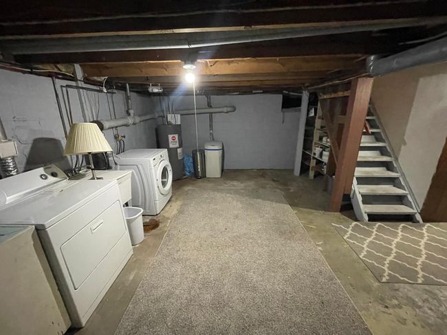 Lower Level Laundry | Image 29