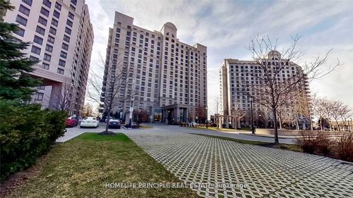 910-9245 Jane St, Vaughan, ON, L6A0J9 | Card Image