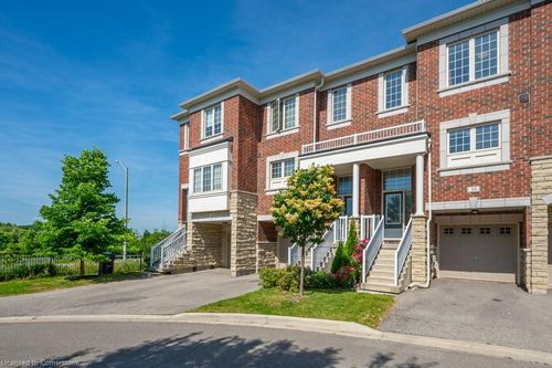 3-34 Aspen Hills Rd, Brampton, ON, L6Y6E4 | Card Image