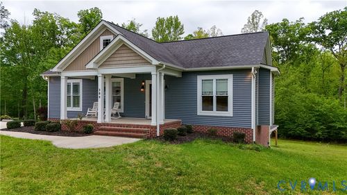 208 Thomas Circle, Farmville, VA, 23901 | Card Image