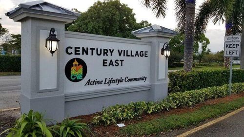 295-295 Newport T, Deerfield Beach, FL, 33442-2613 | Card Image