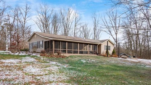 56621 Skyline Dr, Senecaville, OH, 43780-9102 | Card Image