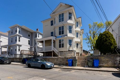 206 Irving St, Fall River, MA, 02723-3759 | Card Image