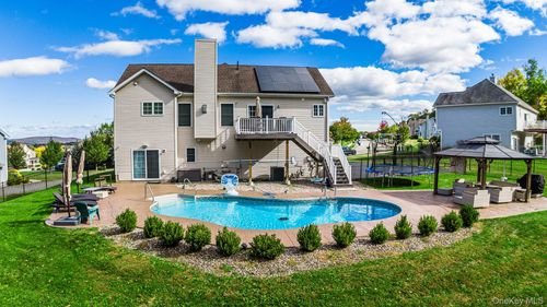 5 Deangelis Dr, Monroe, NY, 10950-3000 | Card Image