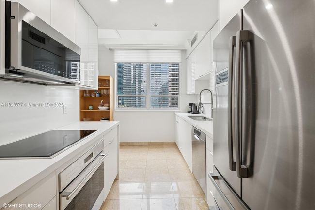 APT-2202 - 801 Brickell Key Blvd, Condo with 2 bedrooms, 2 bathrooms and null parking in Miami FL | Image 4