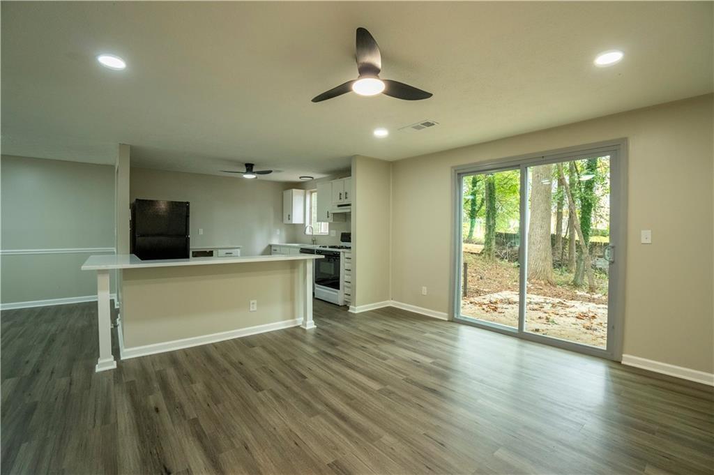 Residential in Stone Mountain 4