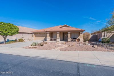 21777 N Van Loo Drive, House other with 3 bedrooms, 2 bathrooms and null parking in Maricopa AZ | Image 3