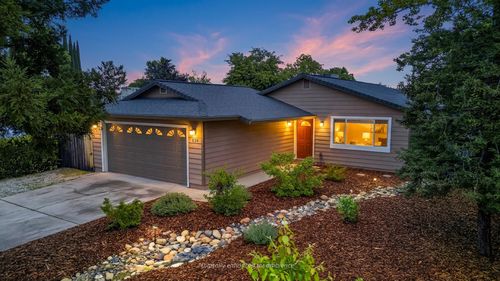 839 Springer Drive, Redding, CA, 96003 | Card Image