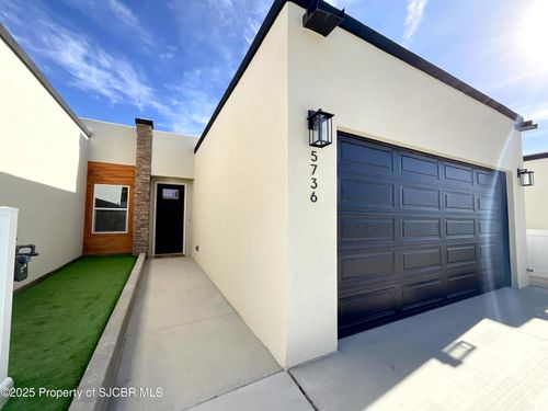 5736 Chance Ln, Farmington, NM, 87402-5148 | Card Image