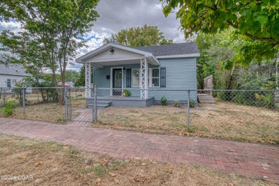 16 S Ball Street, House other with 2 bedrooms, 1 bathrooms and null parking in Webb City MO | Image 3