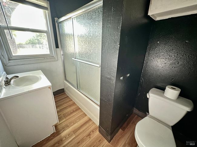 1020 Temple Ave, House other with 2 bedrooms, 1 bathrooms and 2 parking in Santa Rosa CA | Image 11