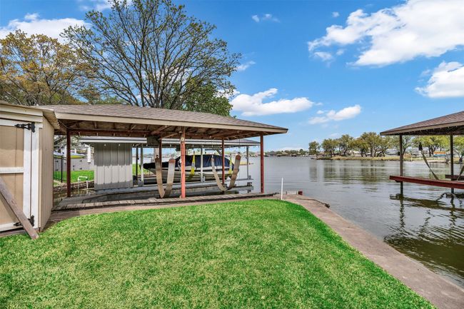 1228 Waterview Rd, House other with 3 bedrooms, 3 bathrooms and null parking in Granbury TX | Image 11