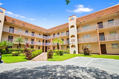 apt-208-2801 N Pine Island Rd, Sunrise, FL, 33322-2353 | Card Image