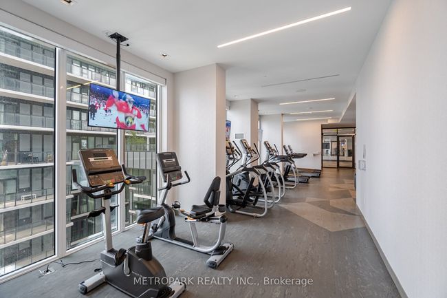 PH215 - 9000 Jane St, Condo with 2 bedrooms, 3 bathrooms and null parking in Concord ON | Image 39