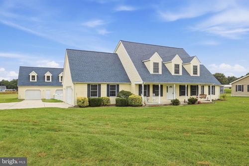 6453 Griffith Lake Dr, MILFORD, DE, 19963-3559 | Card Image